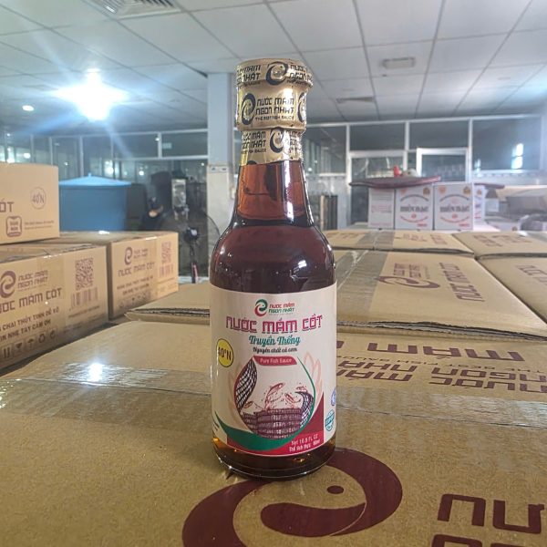 nuoc-mam-cot-chai-300ml-do-dam-40