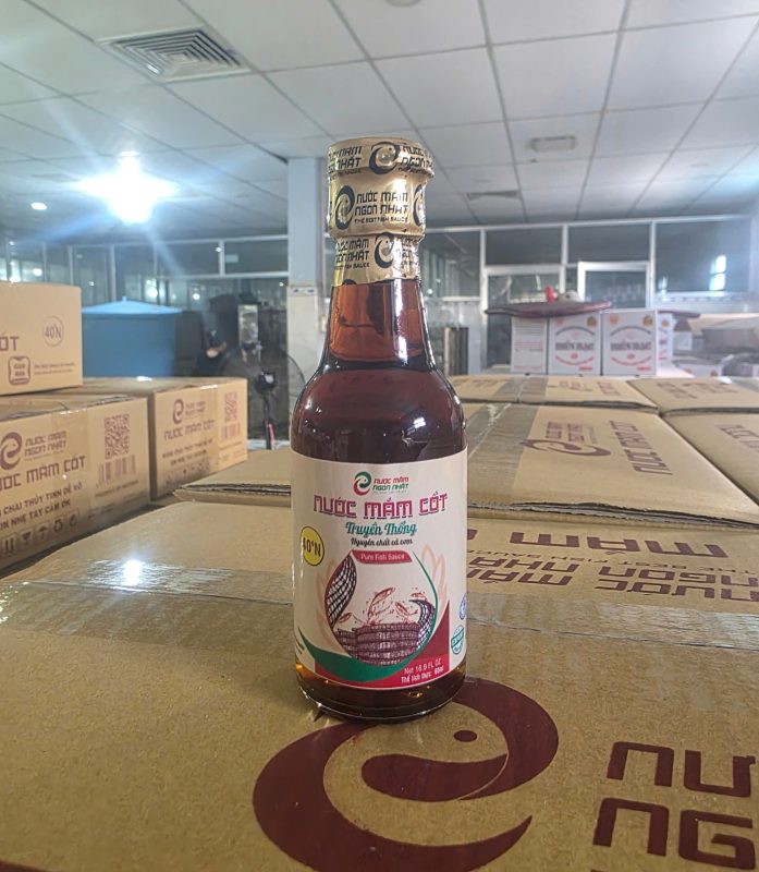 nuoc-mam-cot-chai-300ml-do-dam-40